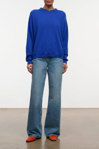 Archive denim jeans, light blue wash, wide-leg denim trousers, five-pocket styling