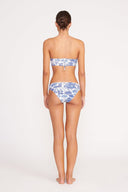 BLUE TOILE