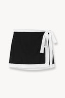BLACK WHITE