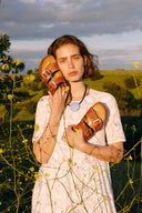 WHITE HYACINTH & TAN ARIZONA LOOK