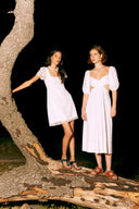 WHITE SANDRA & CARINA LOOKS