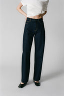 The Leo Jean