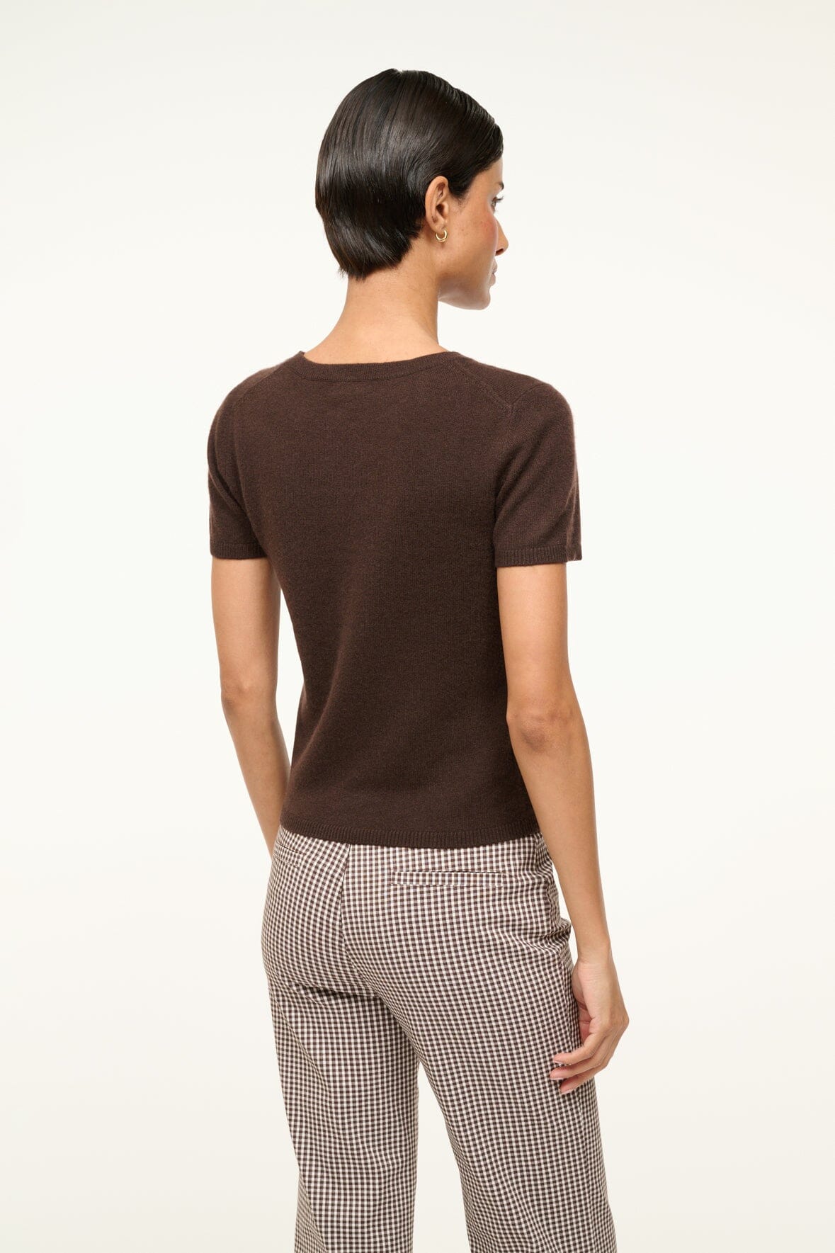 Image EASY CASHMERE TEE | DARK CHOCOLATE 4 of 6 and Clicking this image will trigger a zoom pop-up