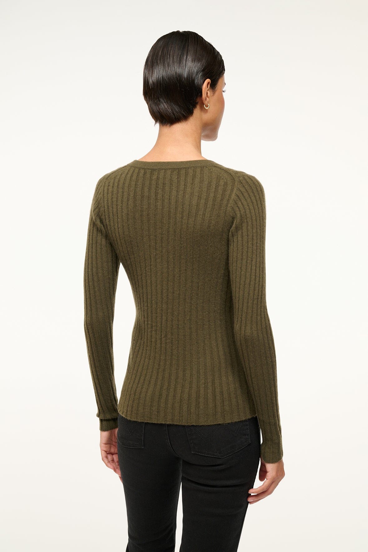 Image CARGO CASHMERE SWEATER | DARK OLIVE 4 of 6 and Clicking this image will trigger a zoom pop-up