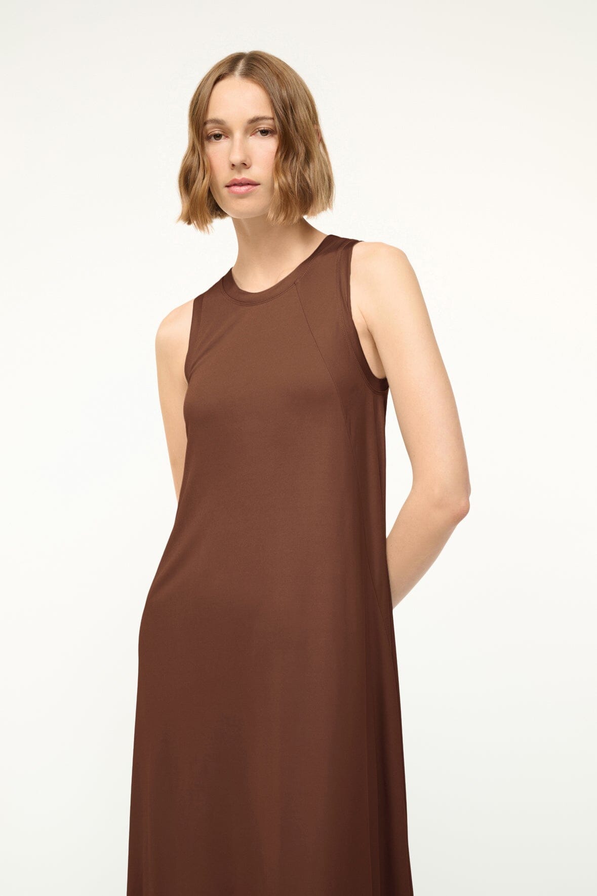 Image DAVI DRESS | DARK OAK 5 of 5 and Clicking this image will trigger a zoom pop-up