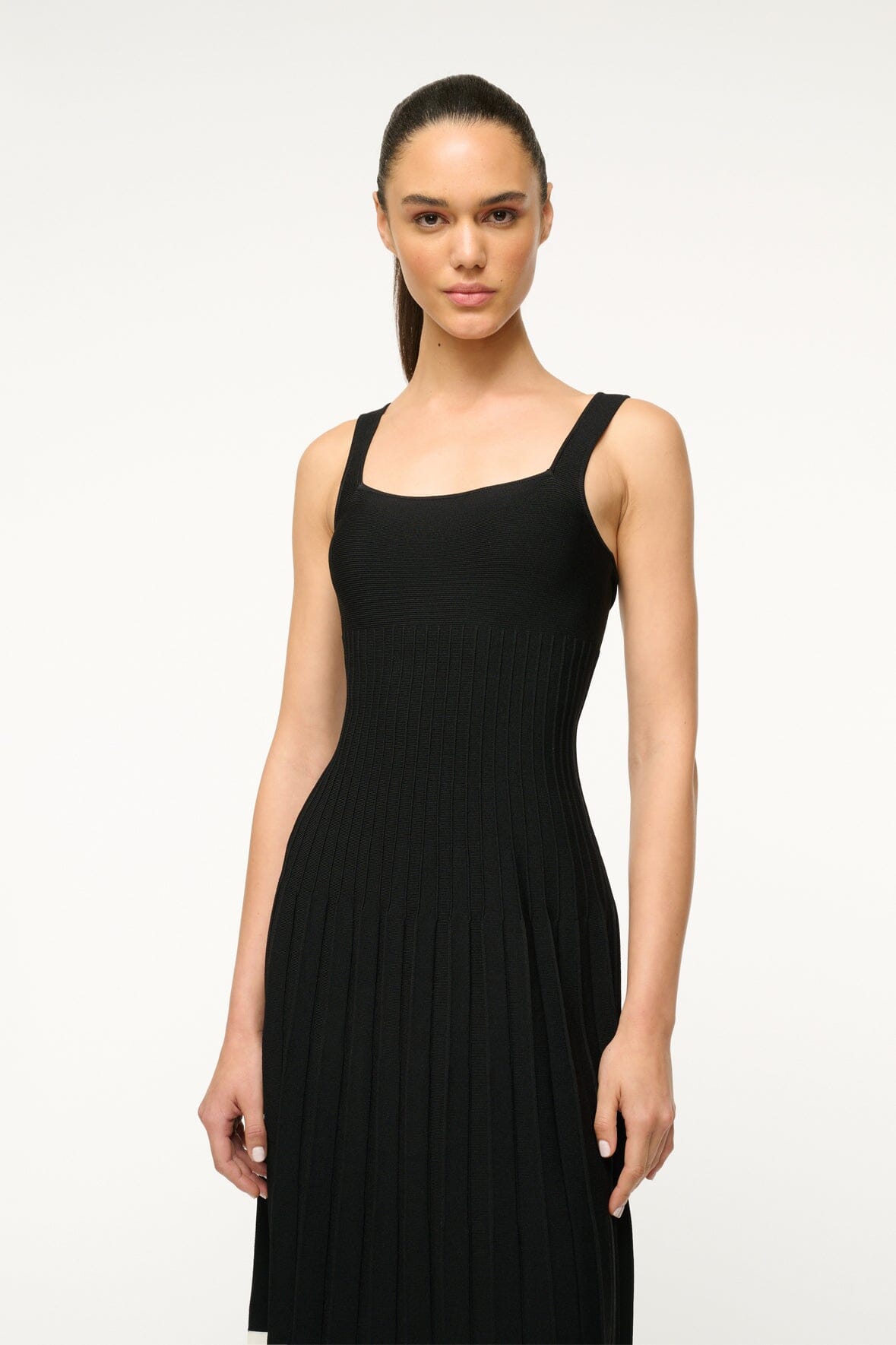 Image ELLISON DRESS | BLACK IVORY 4 of 5 and Clicking this image will trigger a zoom pop-up