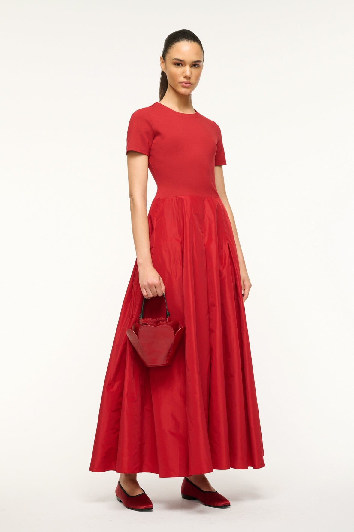 Image HOPPER DRESS | ROUGE 1 of 6 and Clicking this image will trigger a zoom pop-up