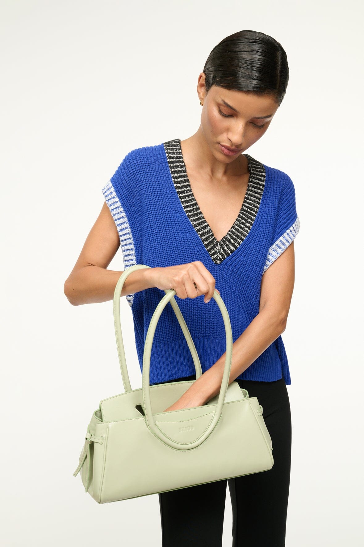 Image MAUDE SHOULDER BAG | PALE JADE 4 of 8 and Clicking this image will trigger a zoom pop-up