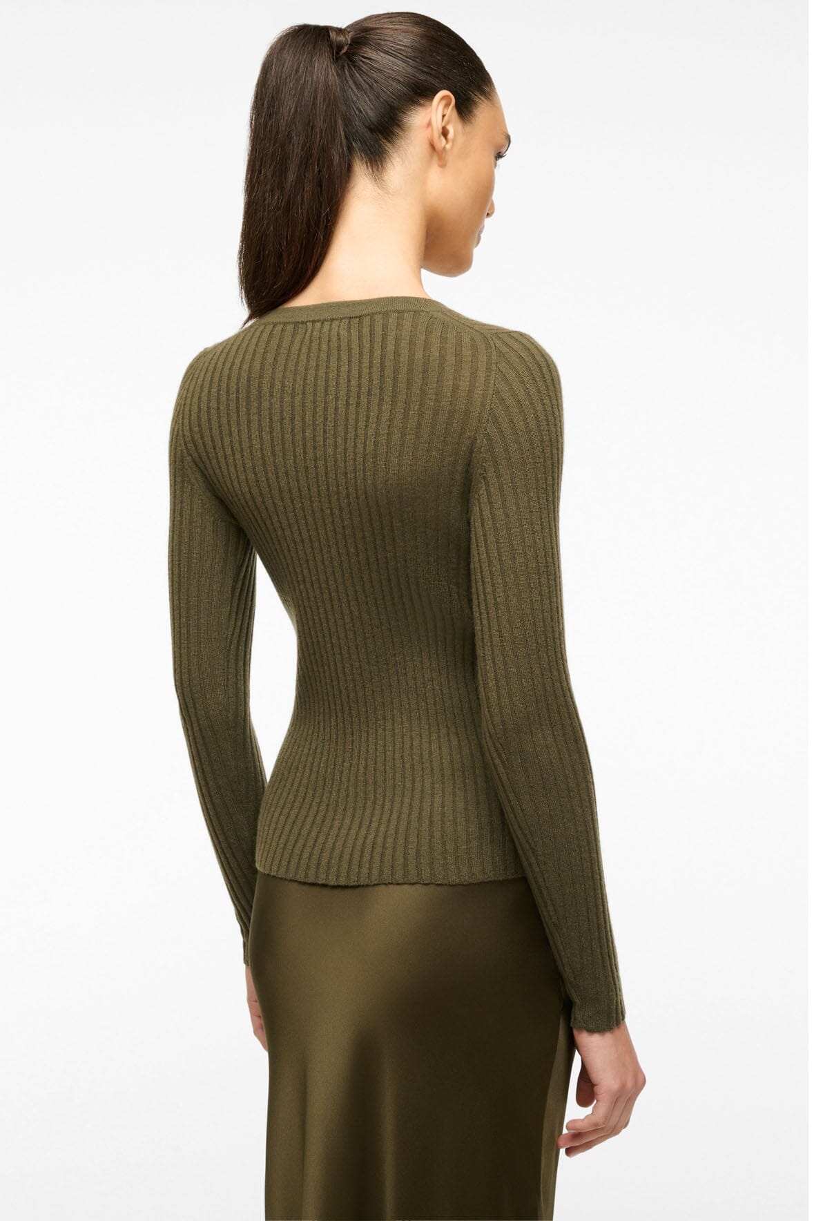 Image CARGO CASHMERE SWEATER | DARK OLIVE 3 of 4 and Clicking this image will trigger a zoom pop-up