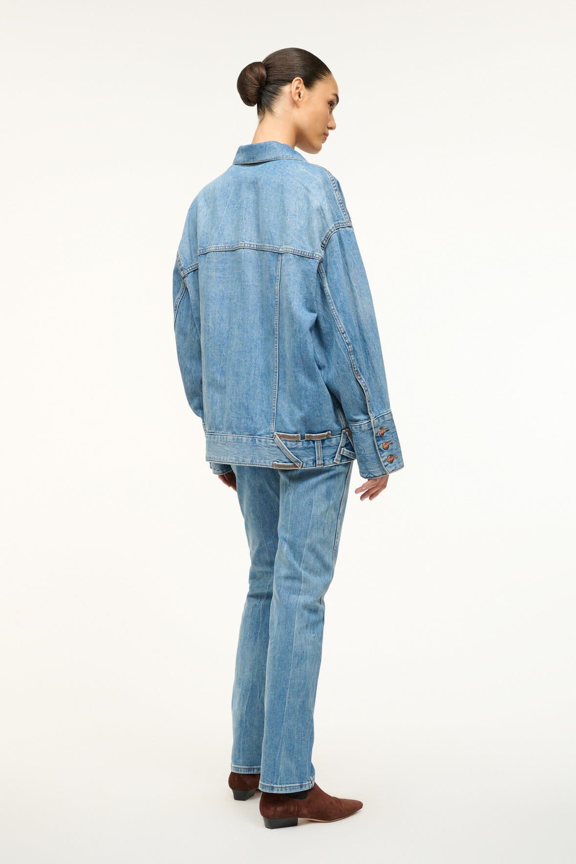 Image STAUD + WRANGLER THE BIGGEST JEAN JACKET | MID BLUE 4 of 6 and Clicking this image will trigger a zoom pop-up