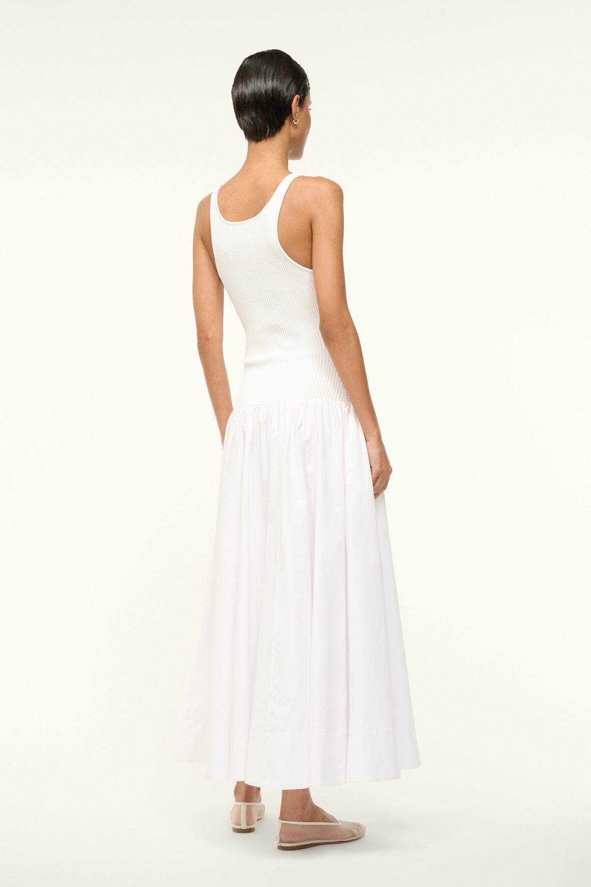 Image YAMILA DRESS | WHITE 4 of 6 and Clicking this image will trigger a zoom pop-up