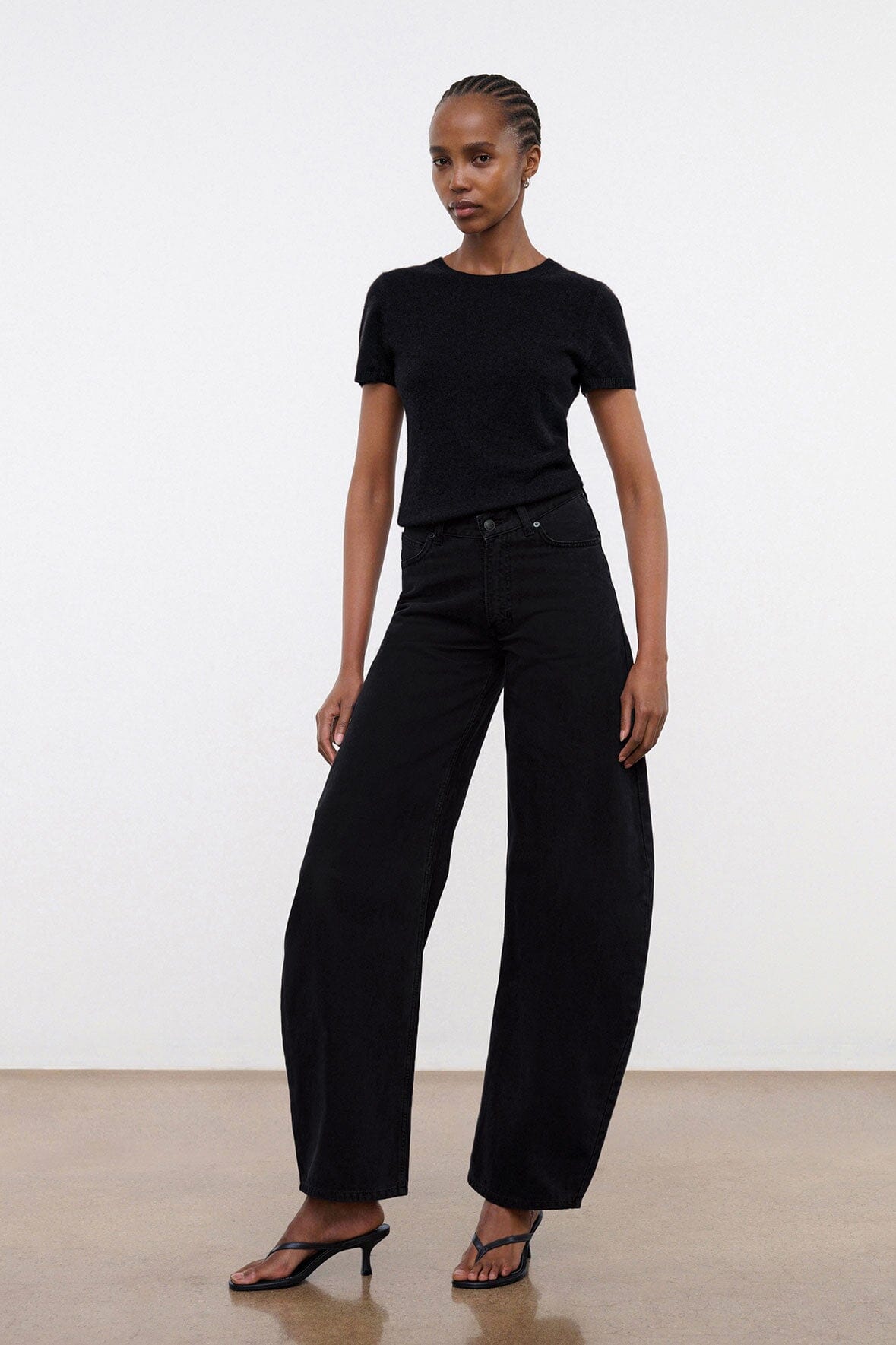 Image JACKSON STUDDED BARREL JEAN | BLACK 4 of 11 and Clicking this image will trigger a zoom pop-up