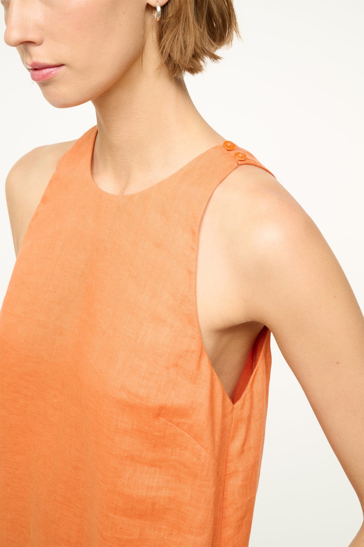 Image MIKA LINEN DRESS | APRICOT WHITE 5 of 7 and Clicking this image will trigger a zoom pop-up