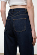 LEO high-rise indigo jeans, back yoke and back patch pockets