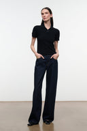 GUS relaxed jeans in dark indigo, relaxed fit with wide leg opening and front pockets