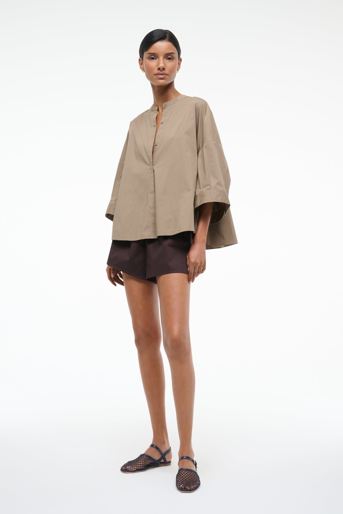 Image ENZO TOP | TAUPE 1 of 5 and Clicking this image will trigger a zoom pop-up