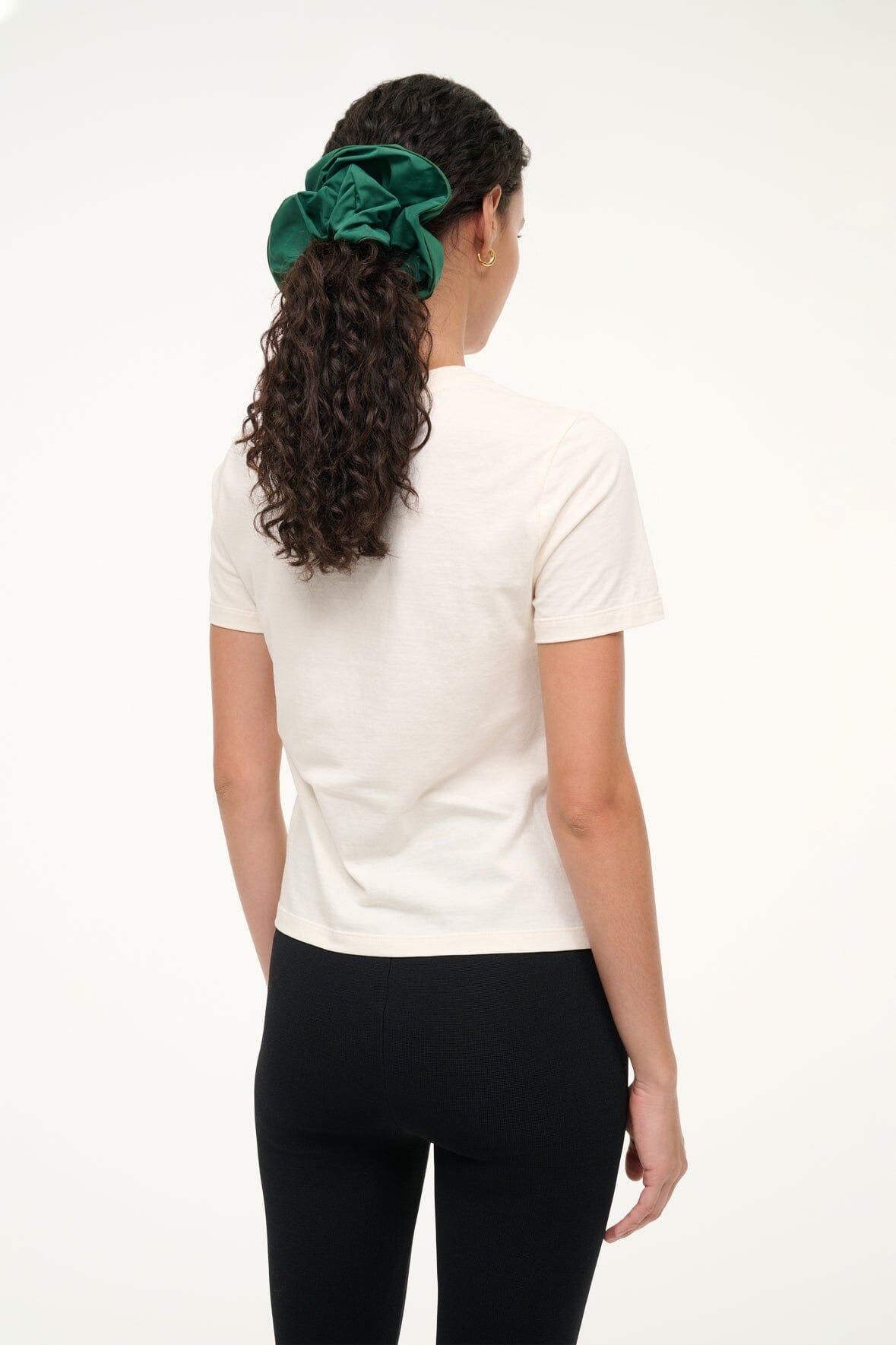 Image LULU SPORT TEE | IVORY 4 of 6 and Clicking this image will trigger a zoom pop-up