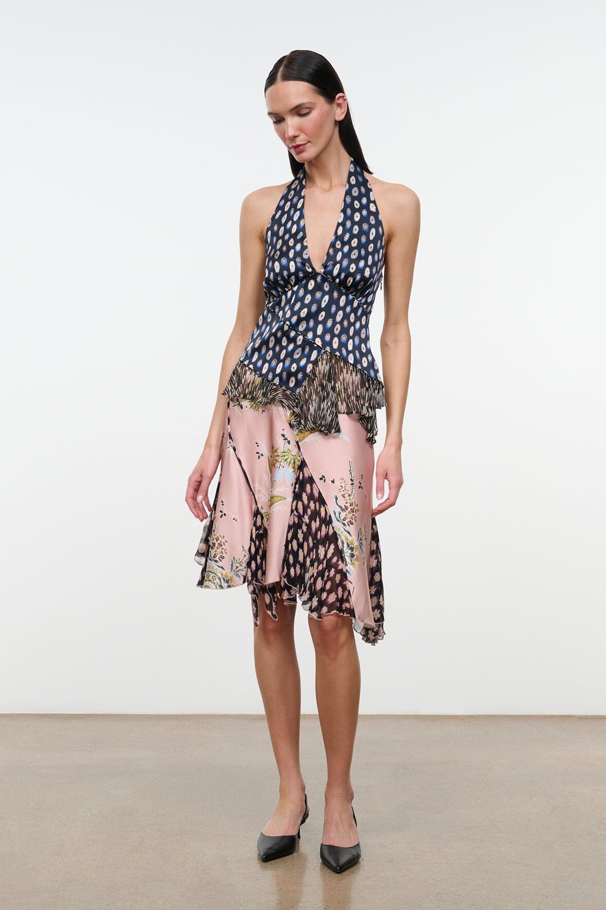Home / multi /MAEVA SILK TOP { "@context": "https://schema.org", "@type": "Breadcrumb List", "item List Element": [{ "@type": "List Item", "position": 1, "name": "Home" ,"item": "https:\/\/staud.clothing\/" },{ "@type": "List Item", "position": 2, "name": "mult