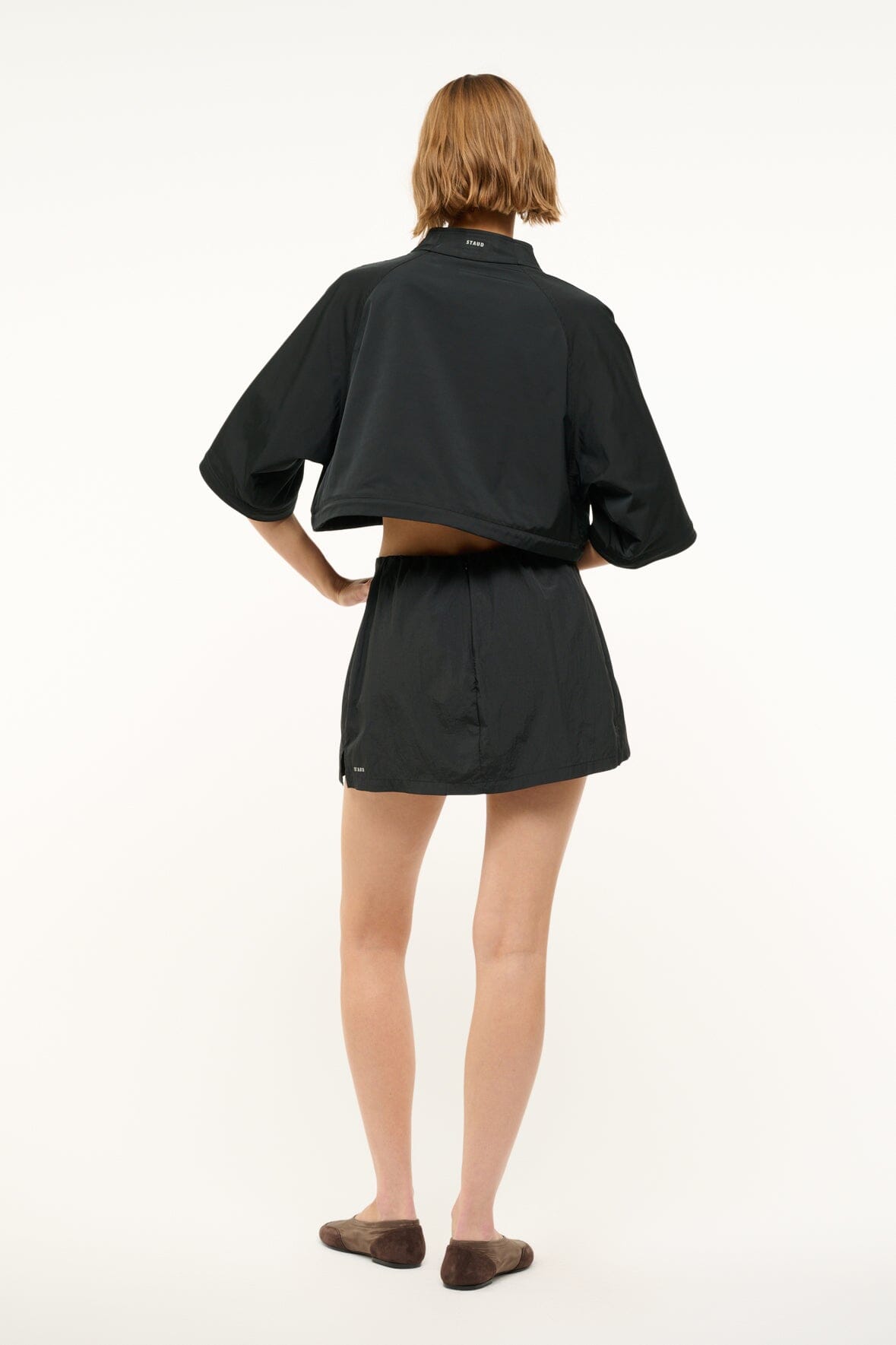 Image GUIDE SKIRT | BLACK 4 of 5 and Clicking this image will trigger a zoom pop-up