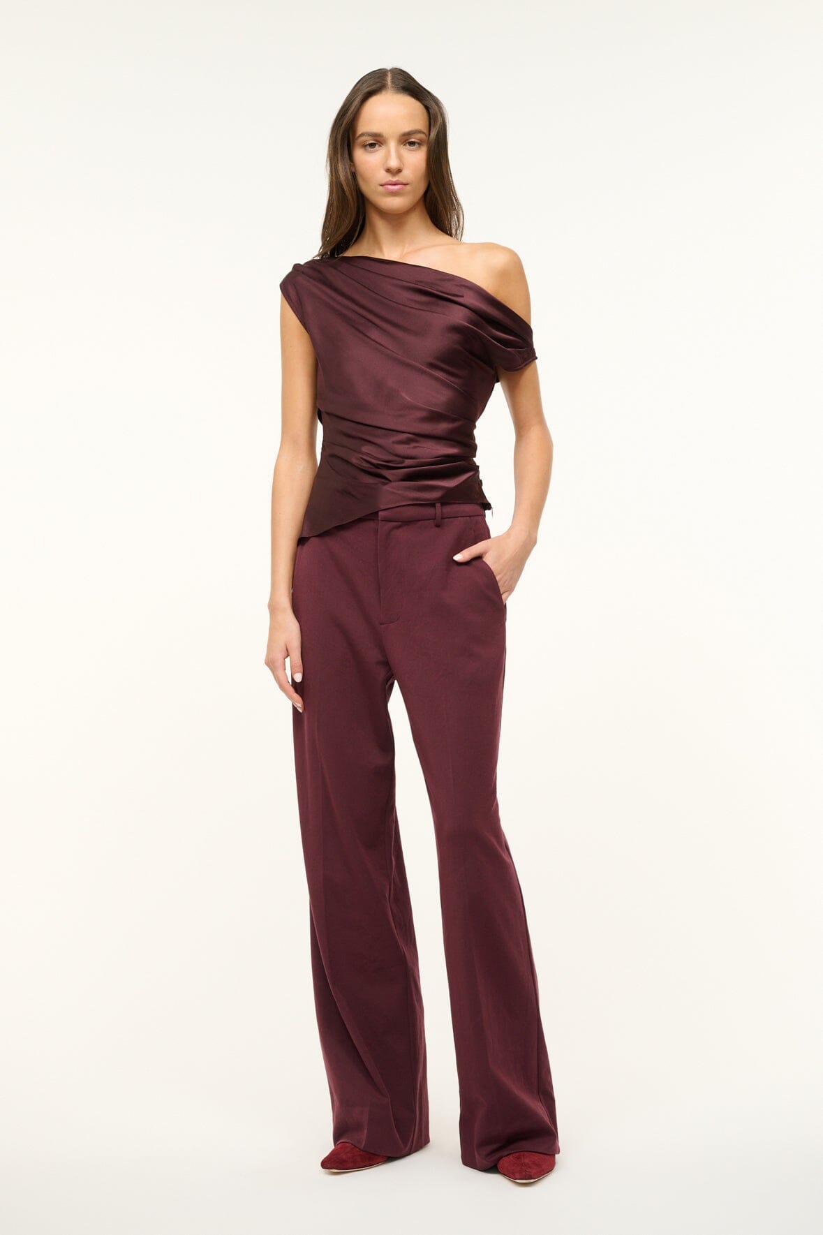 Image PHARE SILK TOP | MERLOT 2 of 3 and Clicking this image will trigger a zoom pop-up