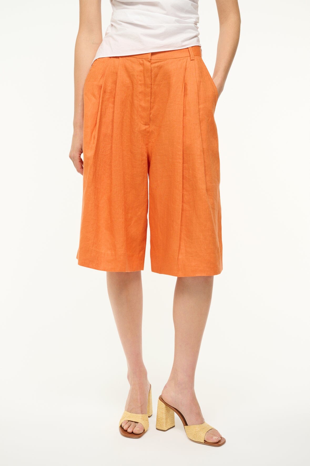 Image CRUZ BERMUDA LINEN SHORT | APRICOT 2 of 7 and Clicking this image will trigger a zoom pop-up