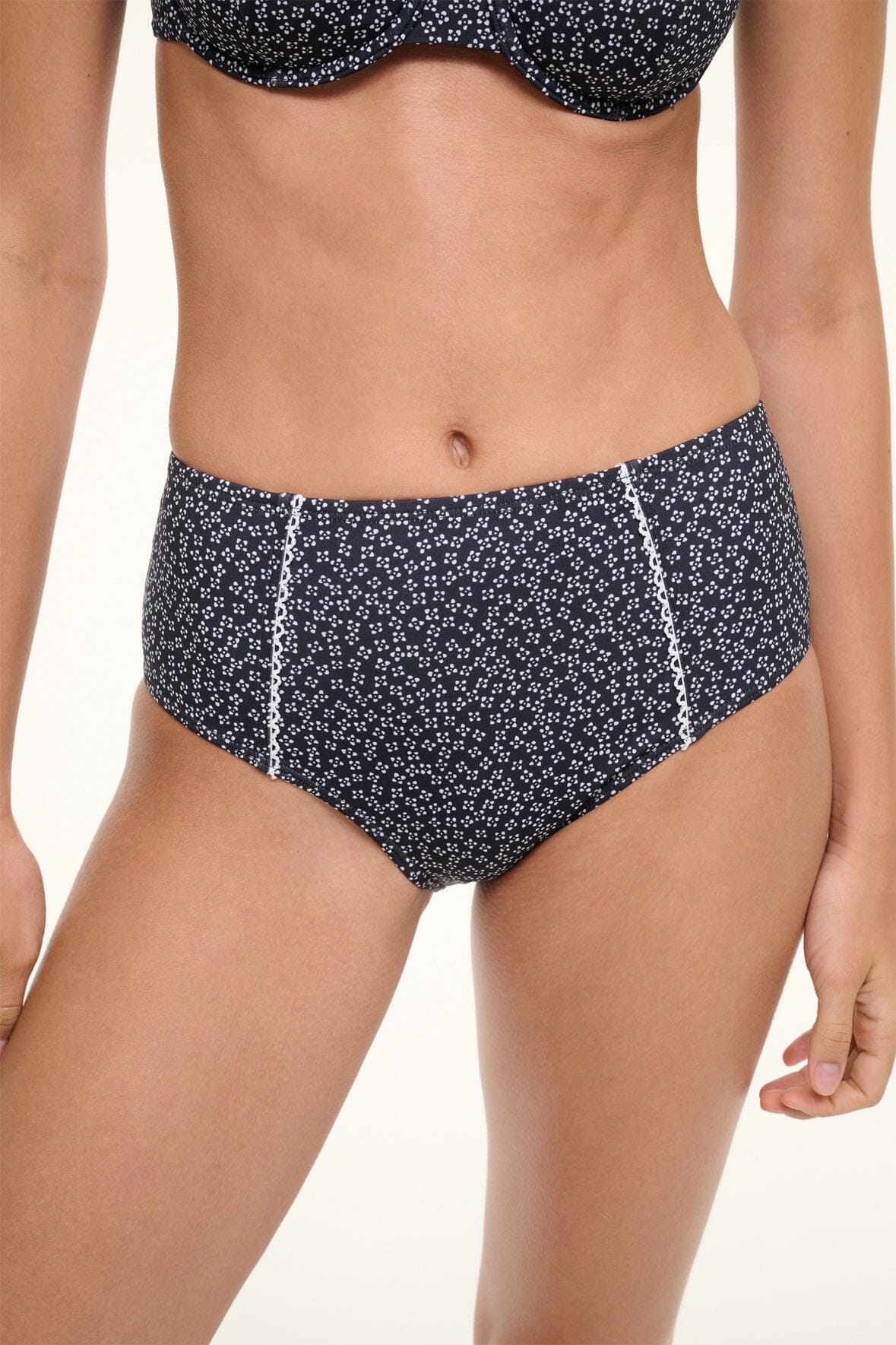 Image BRENTON BIKINI BOTTOM | BLACK WOODBLOCK DITSY FLORAL 5 of 6 and Clicking this image will trigger a zoom pop-up