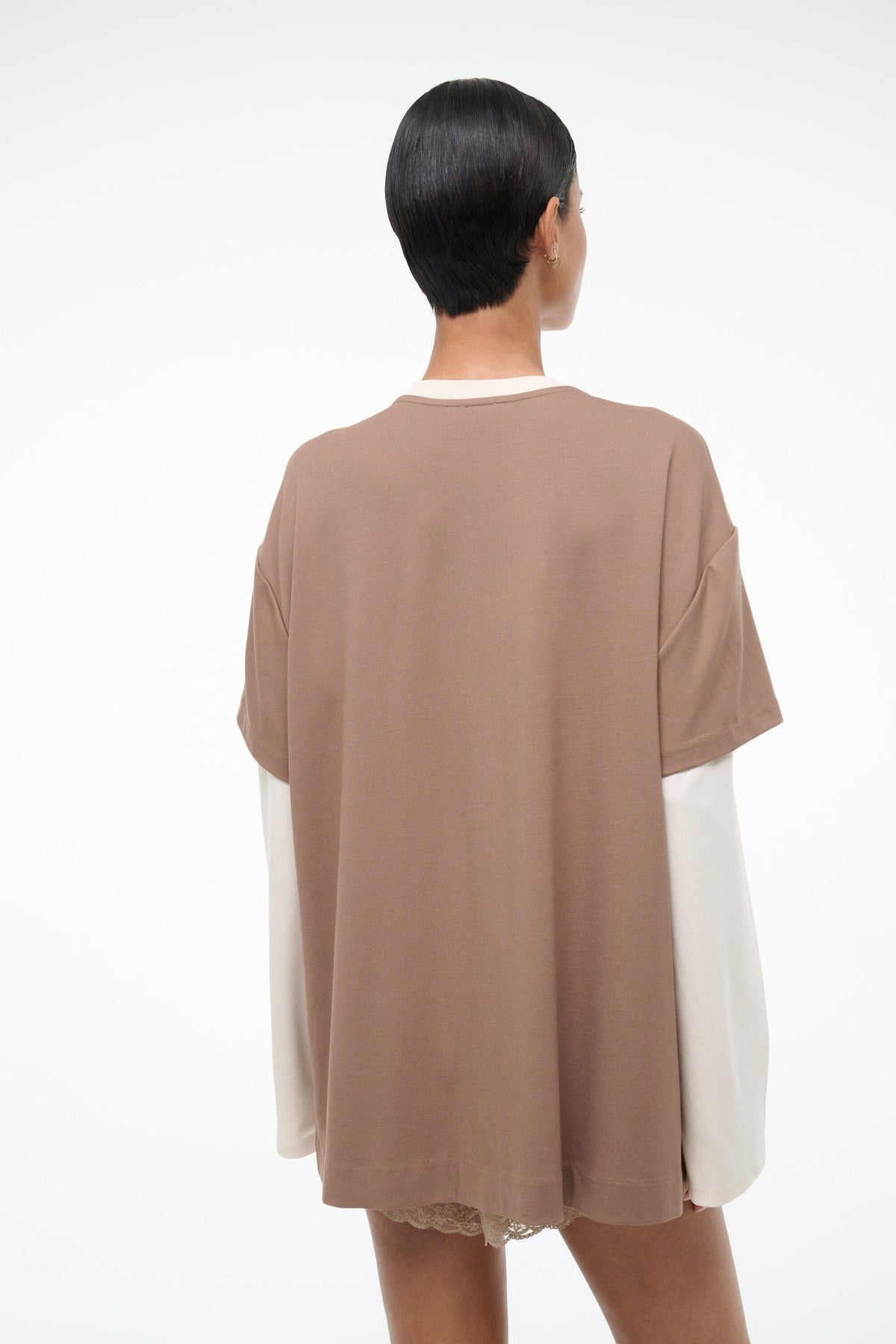 Image WILLIAM TEE | TAUPE ECRU 3 of 4 and Clicking this image will trigger a zoom pop-up