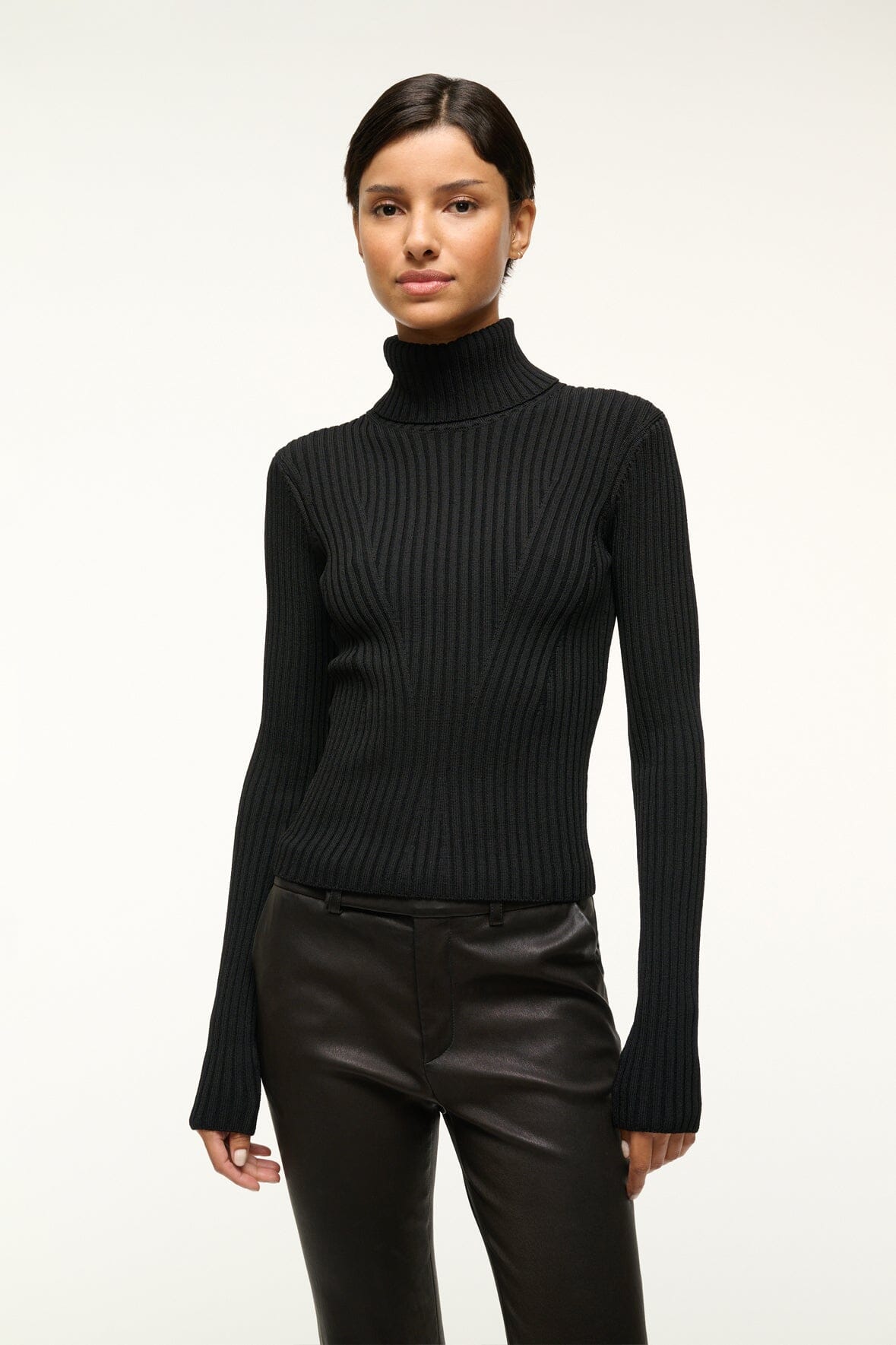STAUD ルイサ ヘルトルフ トラウサ 5616278093 BLACK Staud Wally Flat Leather Boots | Saks Fifth Avenue