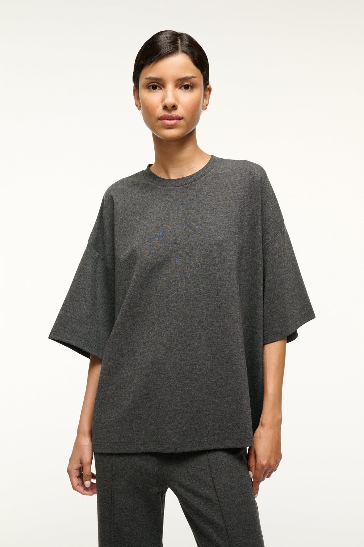 Image CAPSULE TOP | HEATHER GREY 1 of 4 and Clicking this image will trigger a zoom pop-up