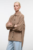 JOSETTE suede shirt in DUNE brown, pointed collar and button-front