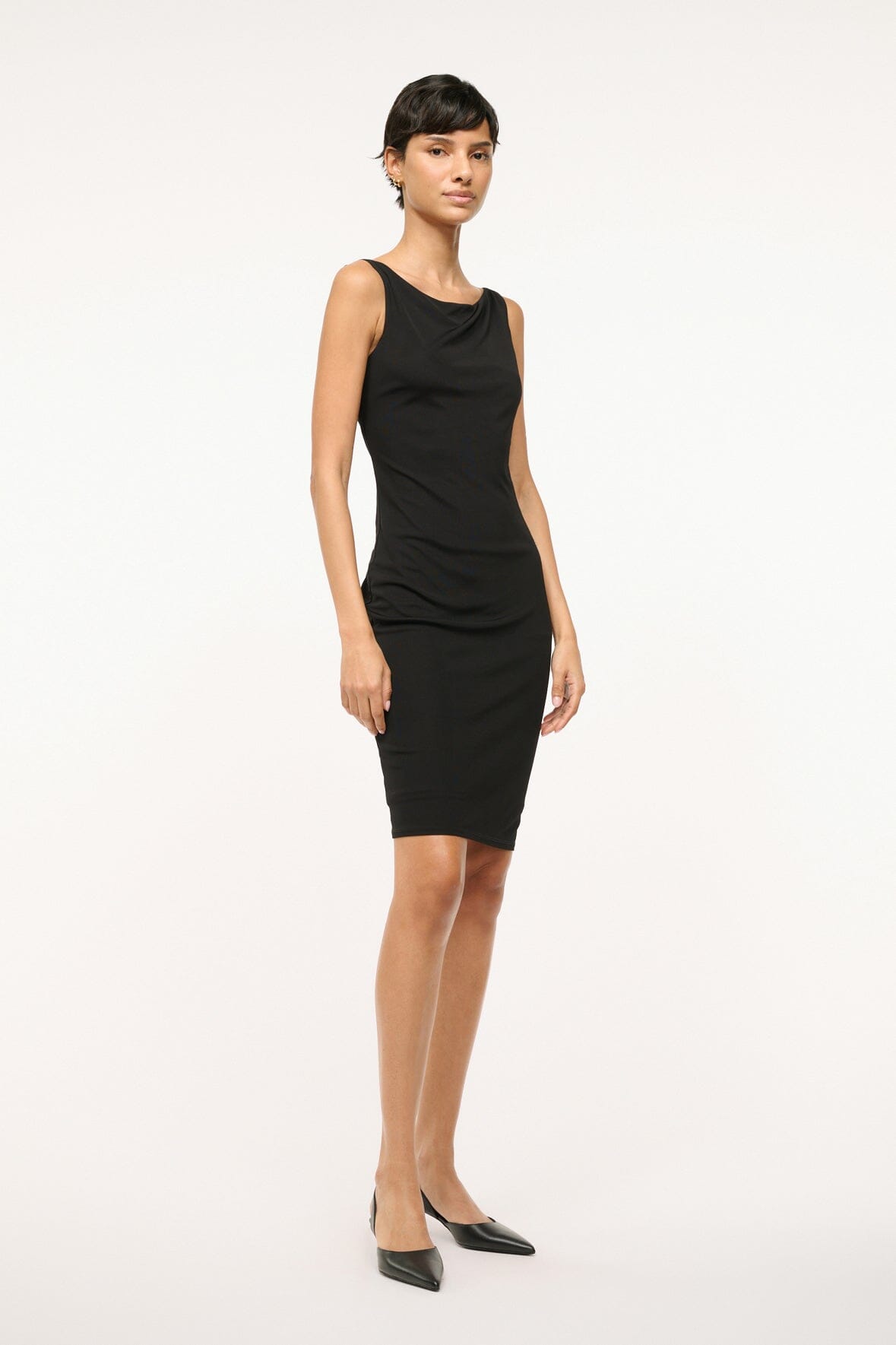 Image LILA DRESS | BLACK 3 of 6 and Clicking this image will trigger a zoom pop-up