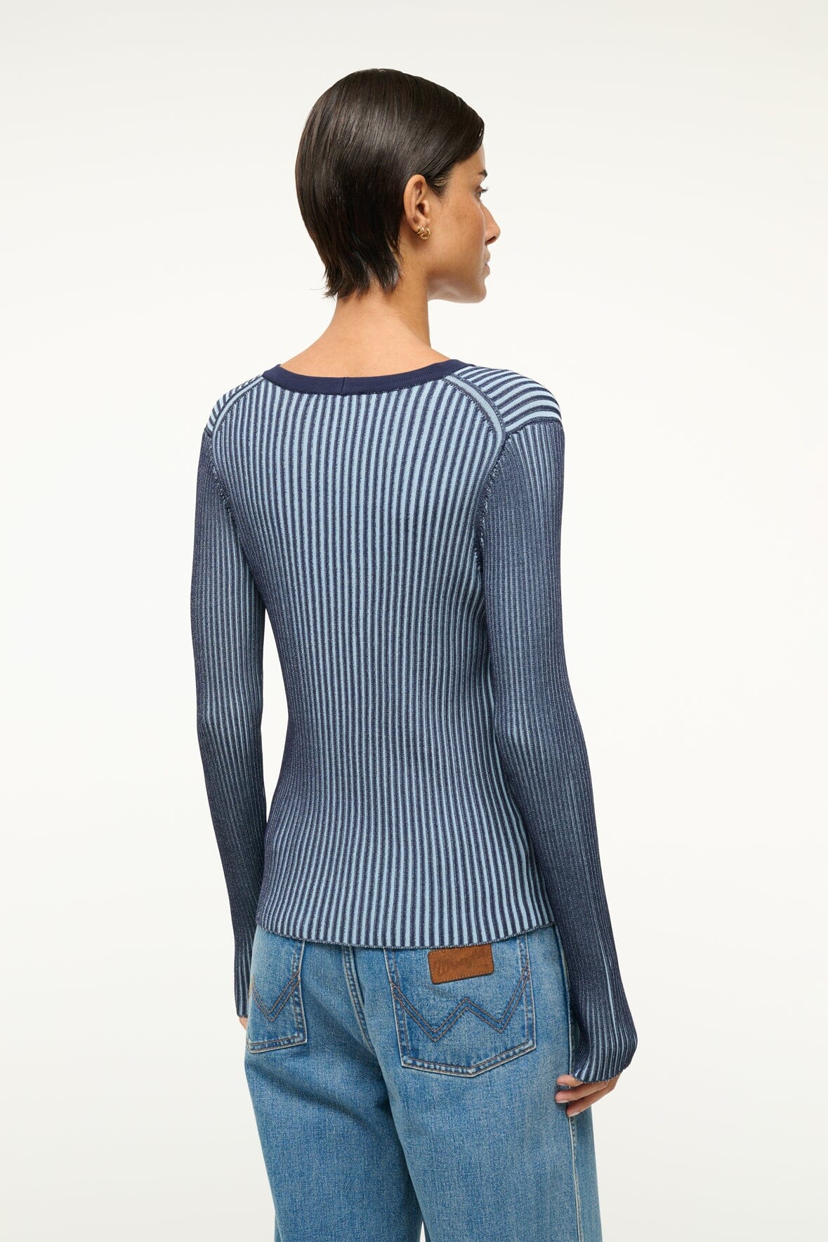 Image CARGO SWEATER | NAVY CLEAR BLUE 3 of 7 and Clicking this image will trigger a zoom pop-up