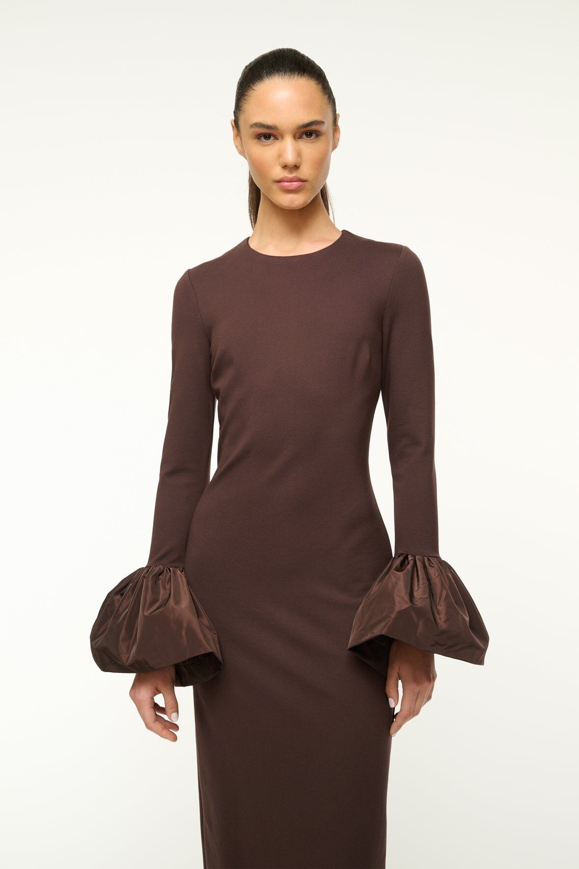 Image HAWTHORNE MAXI DRESS | DARK CHOCOLATE 4 of 5 and Clicking this image will trigger a zoom pop-up