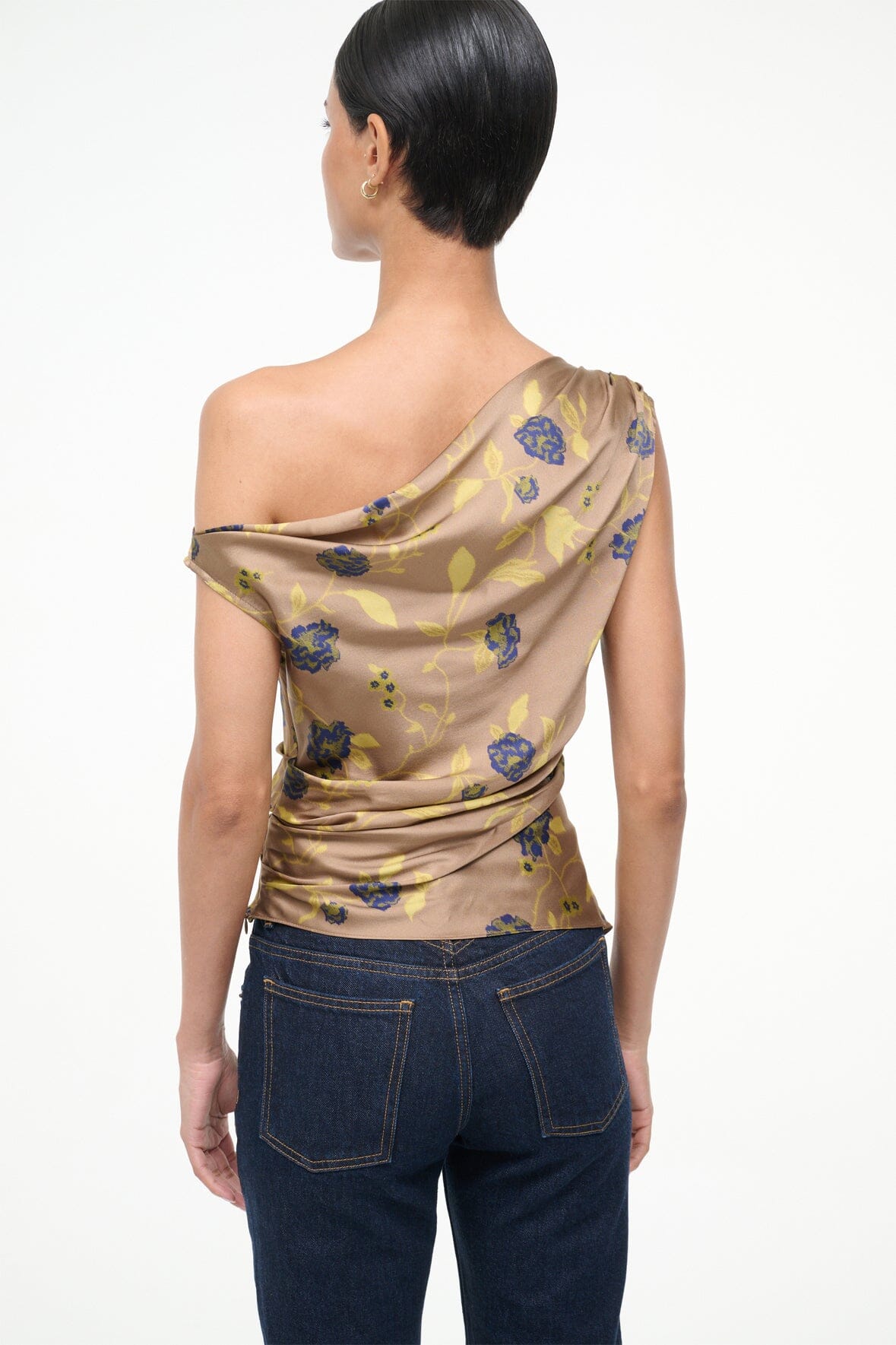 Image PHARE SILK TOP | VINTAGE FLORAL 4 of 6 and Clicking this image will trigger a zoom pop-up