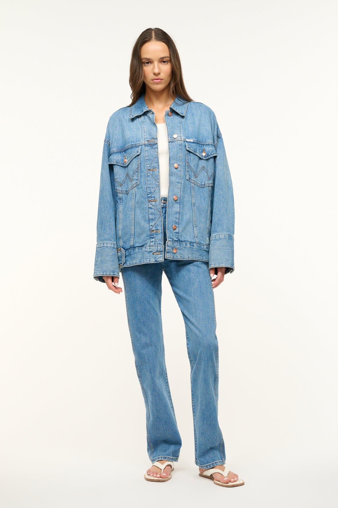 Image STAUD + WRANGLER THE BIGGEST JEAN JACKET | MID BLUE 2 of 6 and Clicking this image will trigger a zoom pop-up