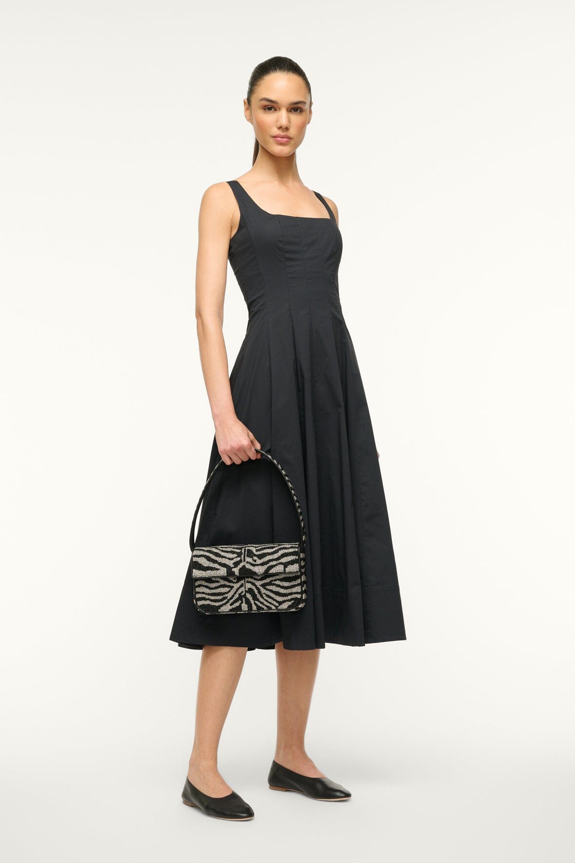 Image TOMMY BEADED BAG | BLACK WHITE 4 of 6 and Clicking this image will trigger a zoom pop-up