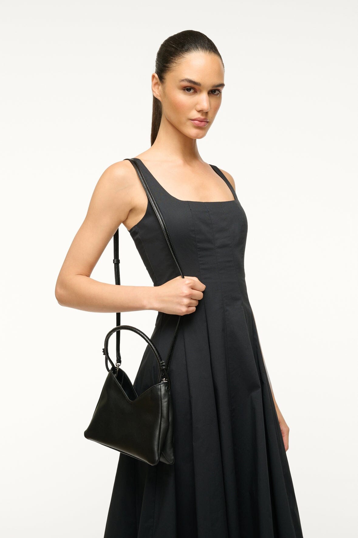 Image VALERIE SHOULDER BAG | BLACK 6 of 7 and Clicking this image will trigger a zoom pop-up