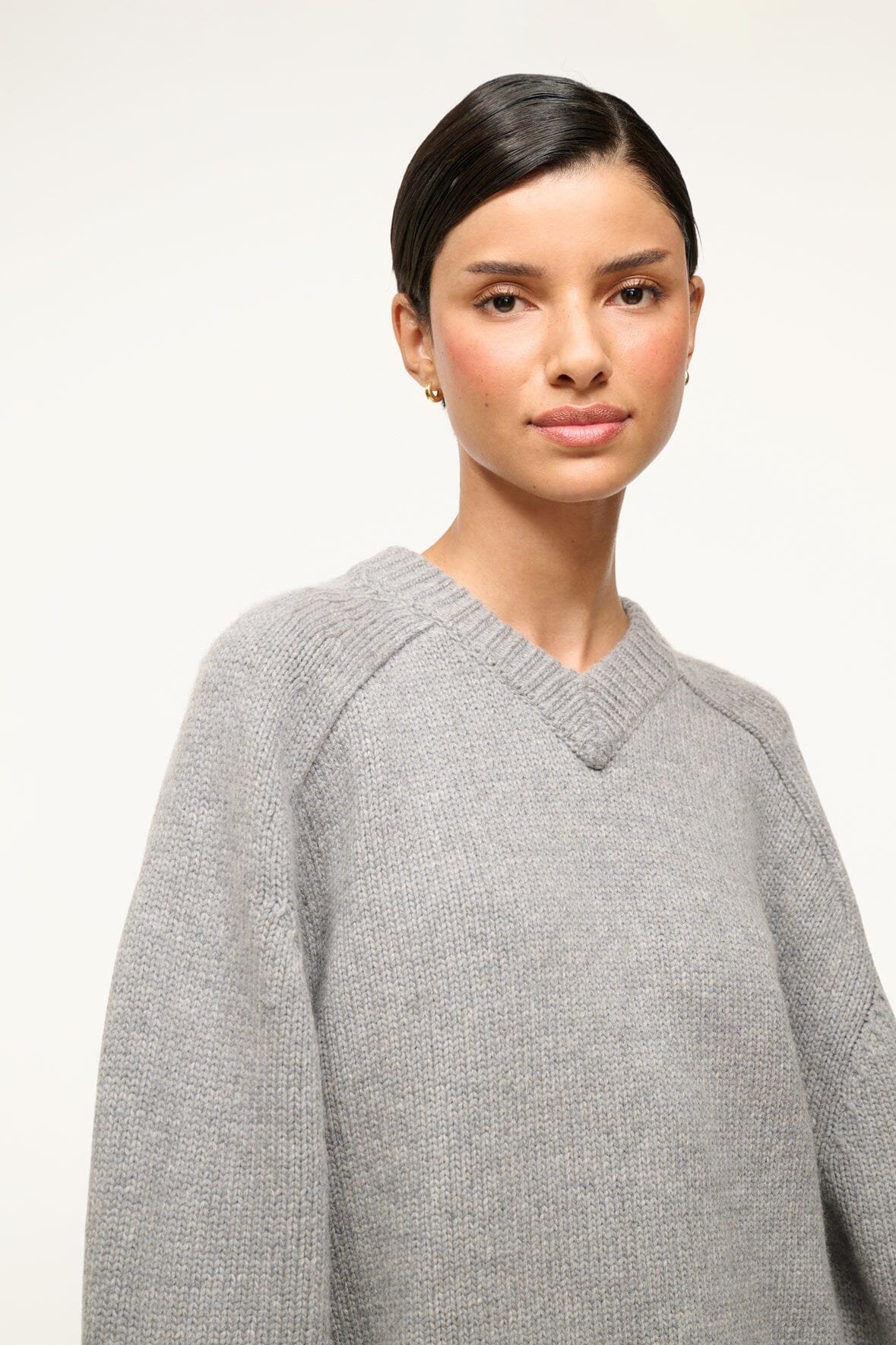 Image WILSON SWEATER | HEATHER GREY 6 of 7 and Clicking this image will trigger a zoom pop-up