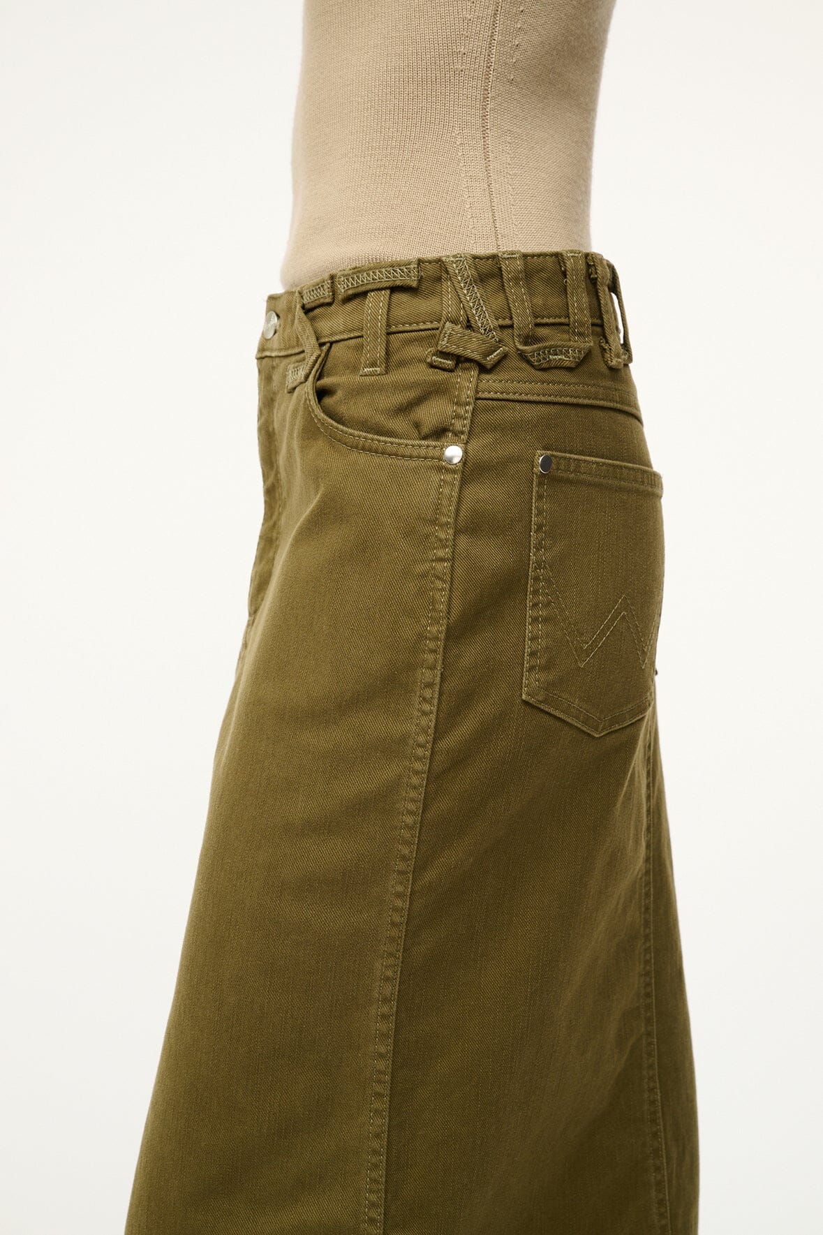 Image STAUD + WRANGLER THE MAXI SKIRT | SERGEANT GREEN 4 of 5 and Clicking this image will trigger a zoom pop-up