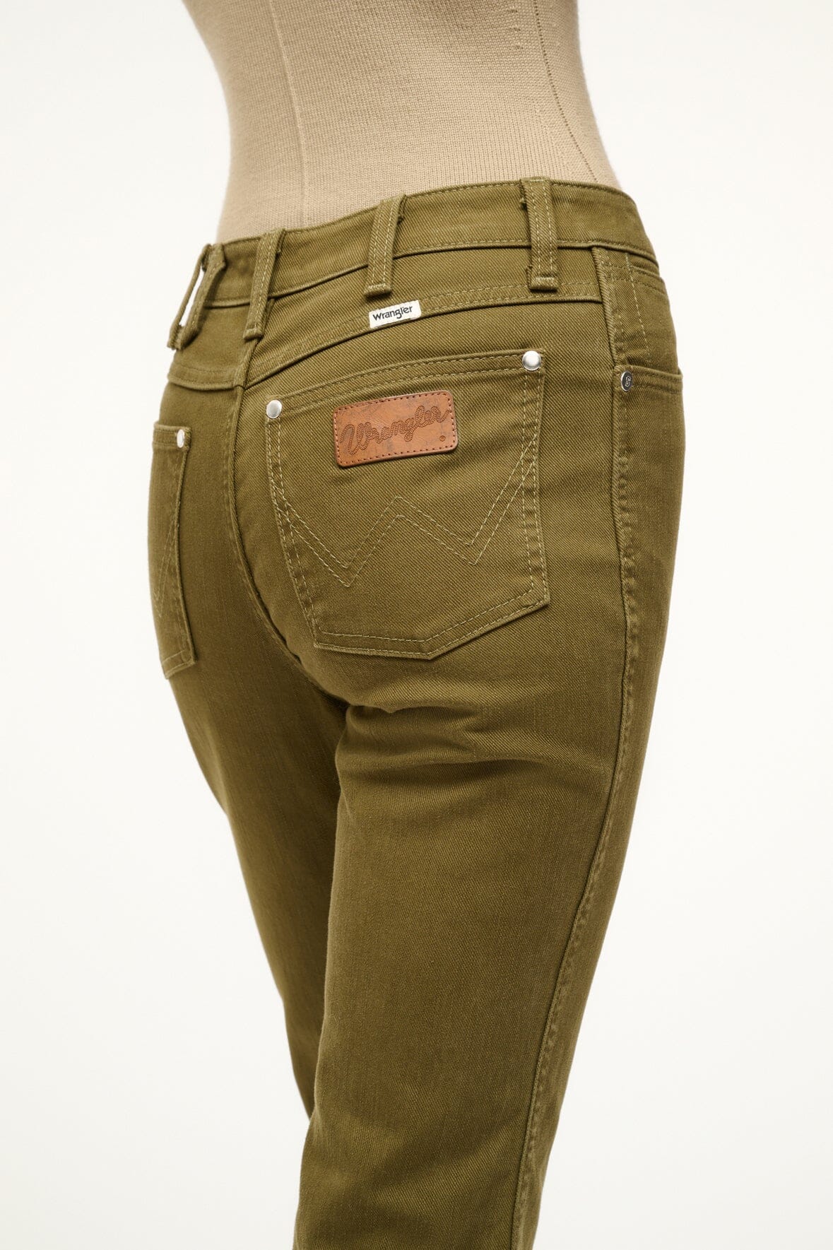 Image STAUD + WRANGLER THE CROPPED BOOT JEAN | SERGEANT GREEN 4 of 6 and Clicking this image will trigger a zoom pop-up