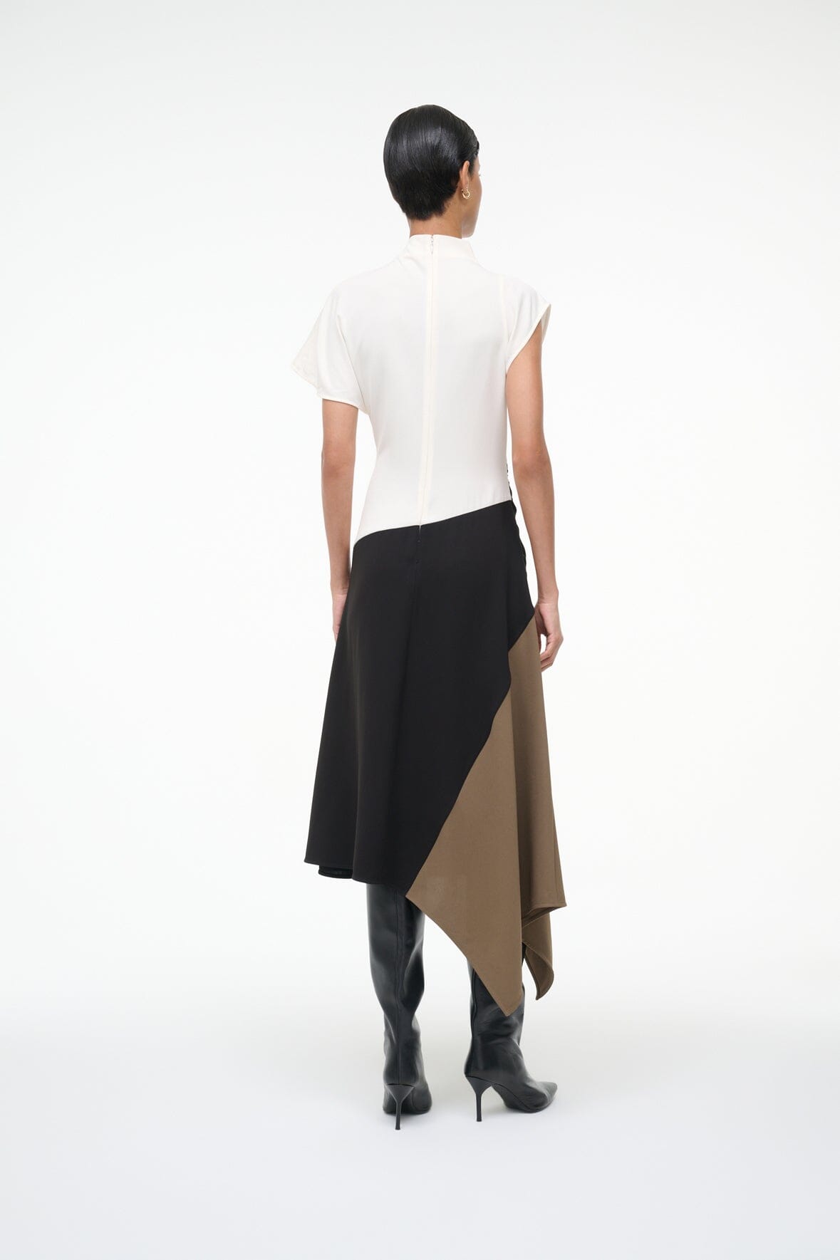 Image DAVINA DRESS | BLACK MULTI 6 of 8 and Clicking this image will trigger a zoom pop-up