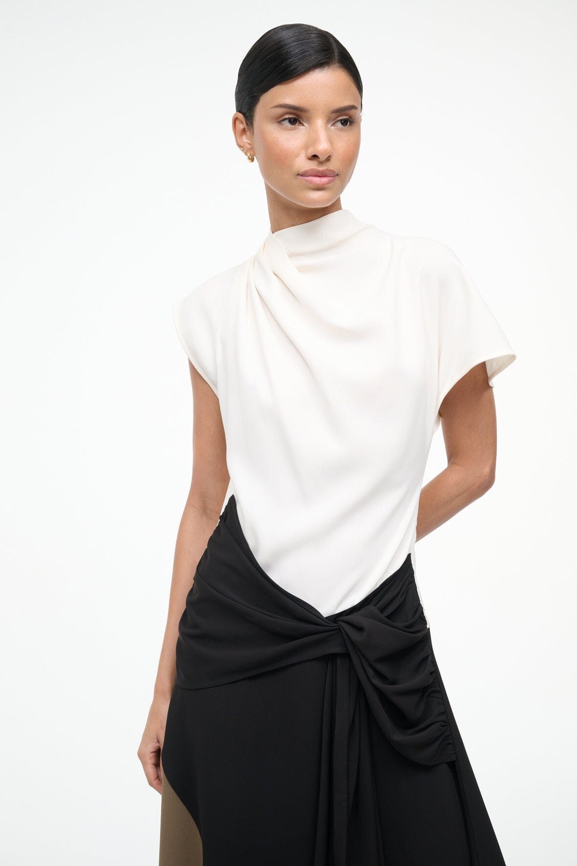 Image DAVINA DRESS | BLACK MULTI 8 of 8 and Clicking this image will trigger a zoom pop-up