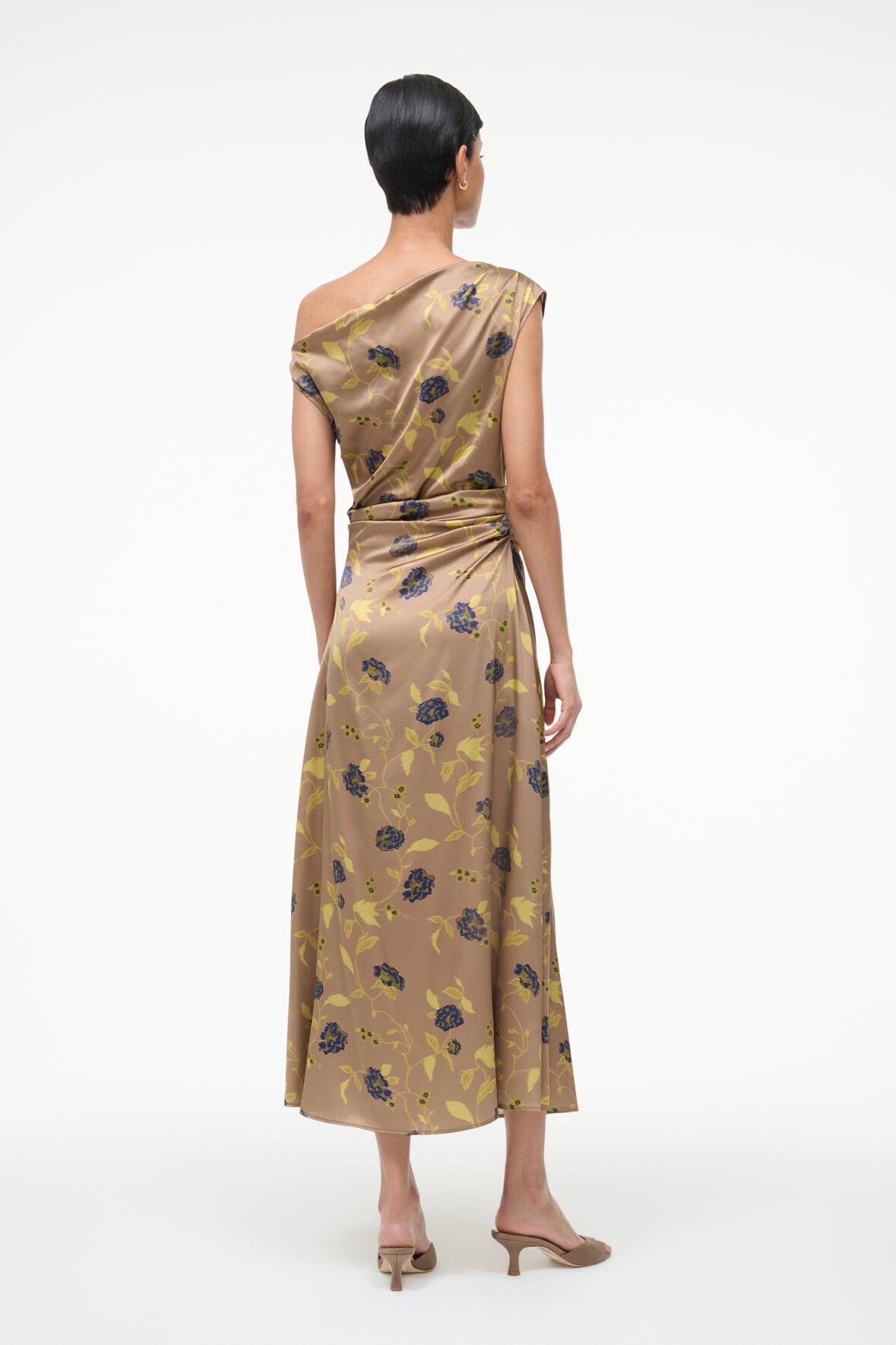 Image PHARE SILK DRESS | VINTAGE FLORAL 4 of 6 and Clicking this image will trigger a zoom pop-up