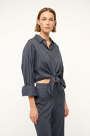 Image LISA LINEN TOP | CHAMBRAY 2 of 6