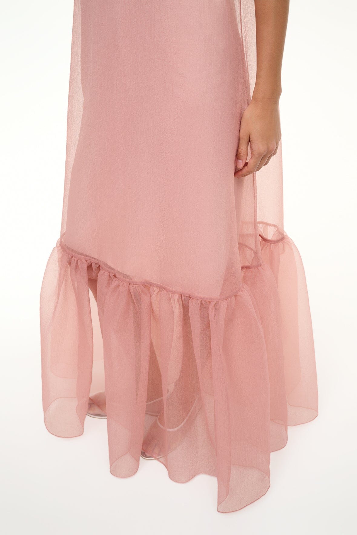 Image CALLUNA DRESS | MISTY ROSE 5 of 6 and Clicking this image will trigger a zoom pop-up