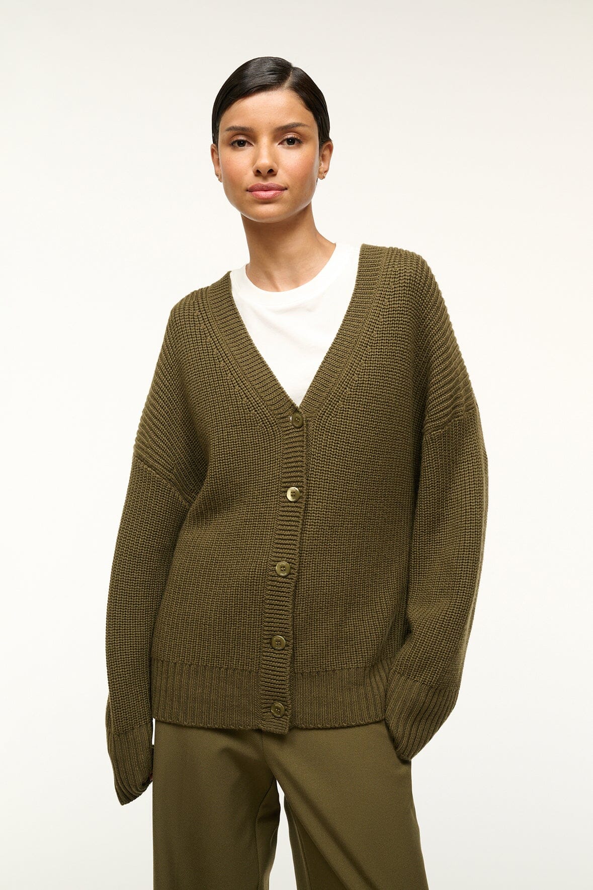 Image MATILDA CARDIGAN | SERGEANT GREEN 4 of 6 and Clicking this image will trigger a zoom pop-up