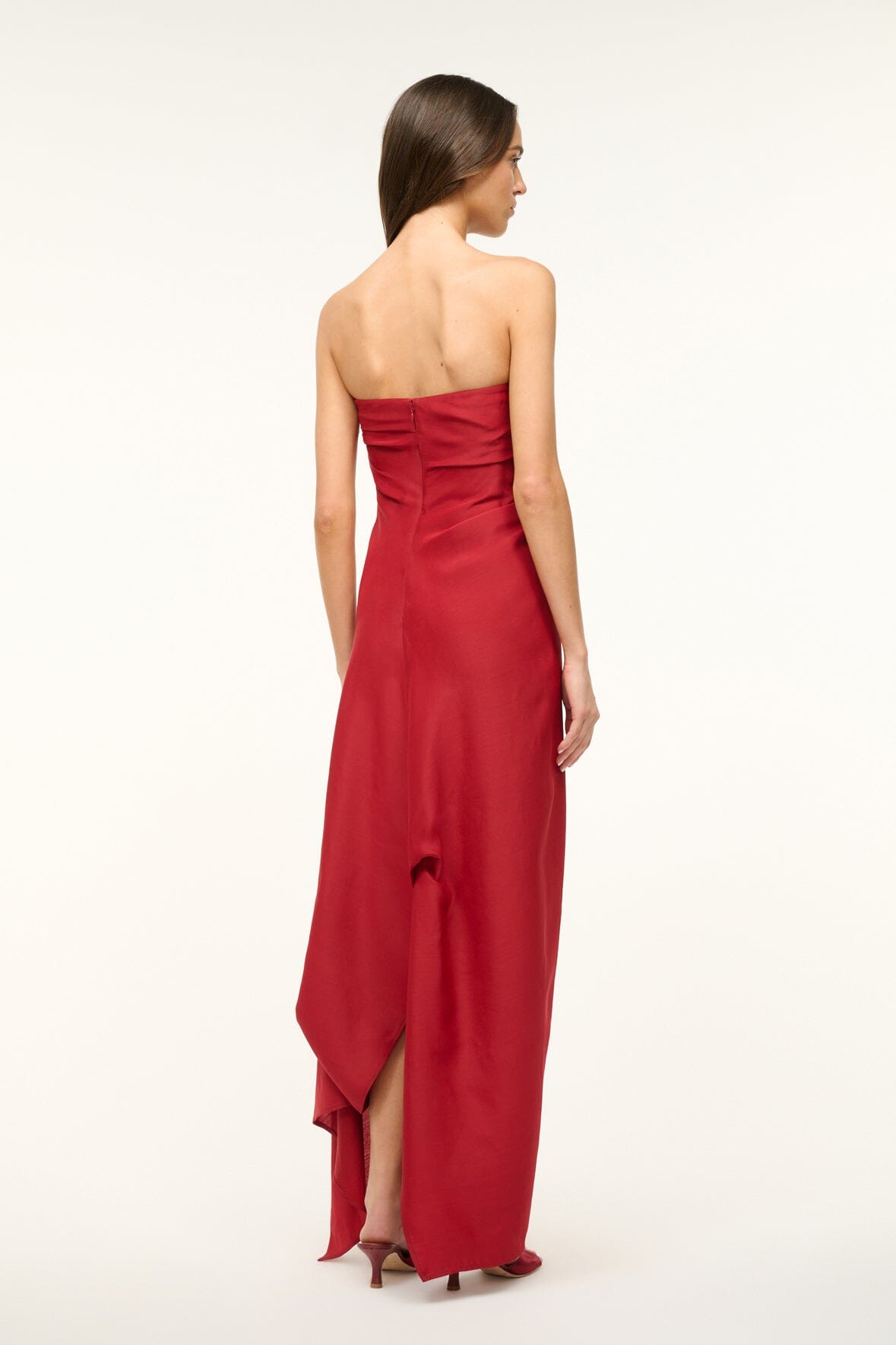 Image CARAVAGGIO DRESS | ROUGE 2 of 6 and Clicking this image will trigger a zoom pop-up