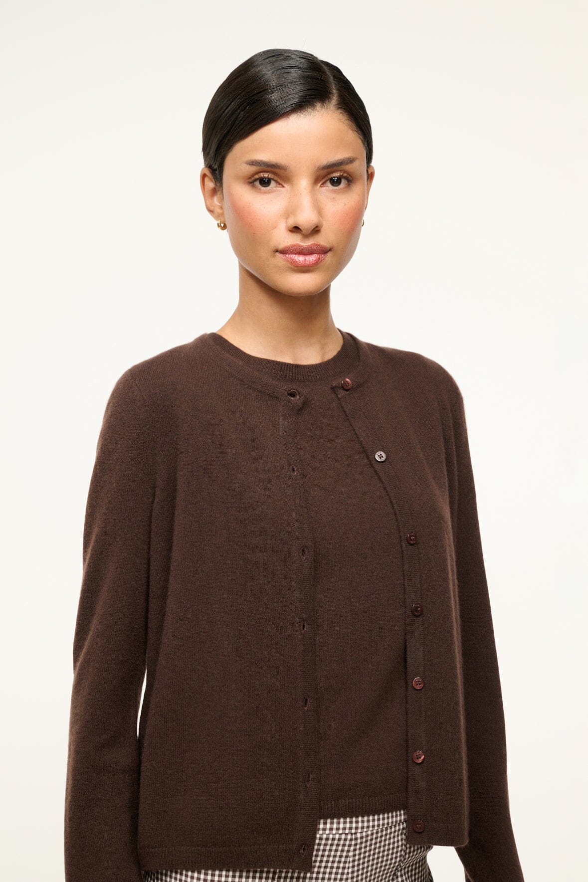 Image MIDNIGHT CASHMERE CARDIGAN | DARK CHOCOLATE 5 of 6 and Clicking this image will trigger a zoom pop-up