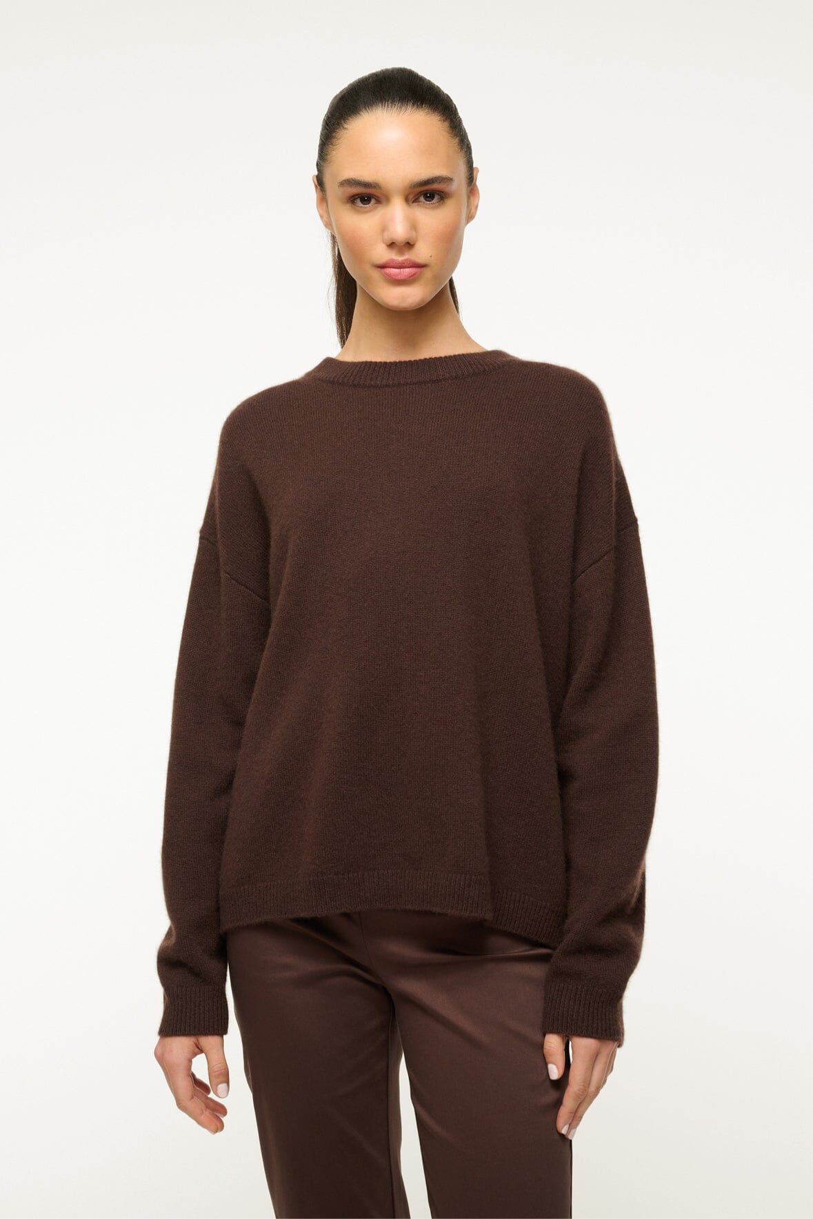 Image SERRANO CASHMERE RELAXED CREW | DARK CHOCOLATE 3 of 5 and Clicking this image will trigger a zoom pop-up