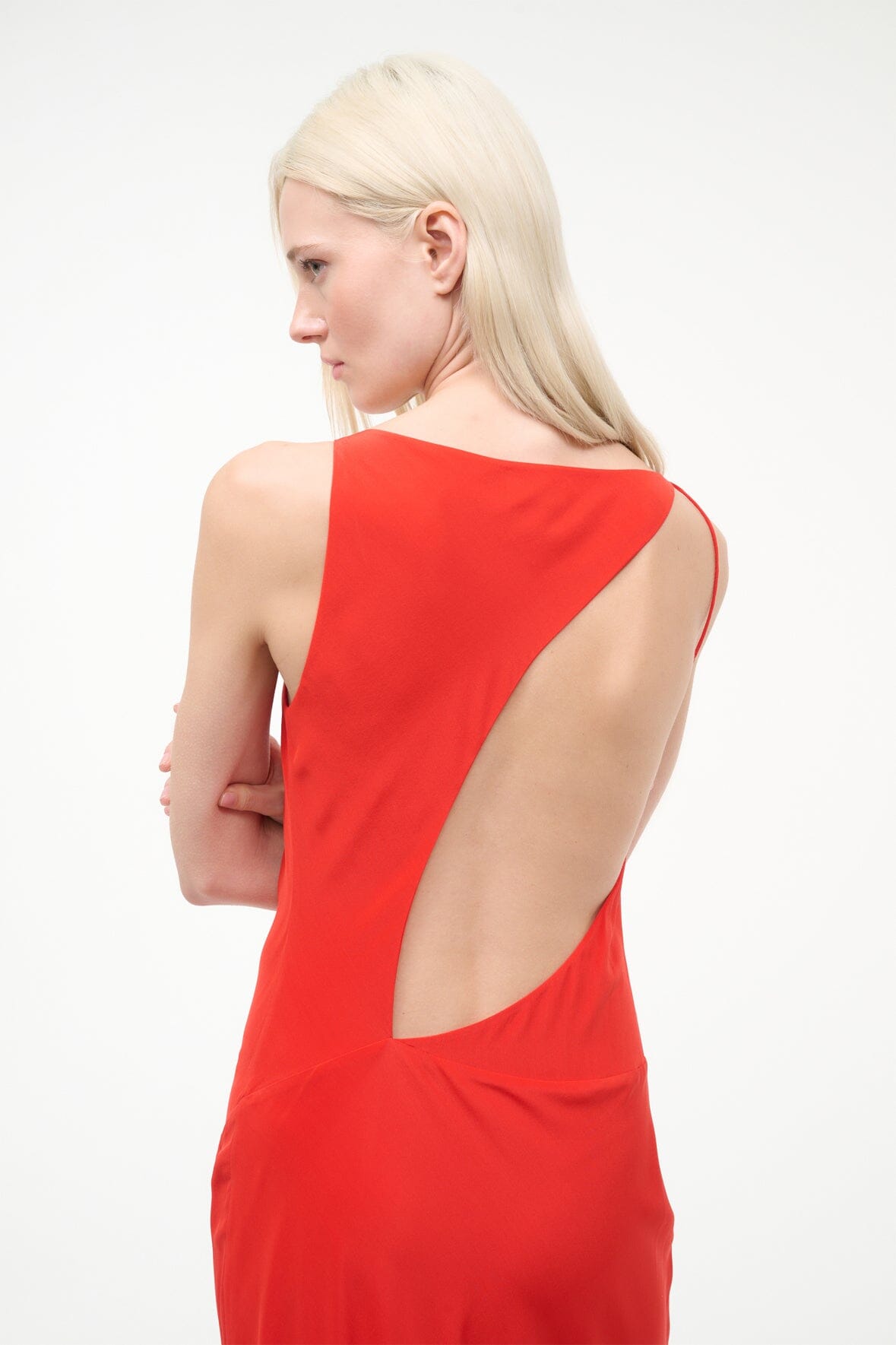 staud red silk dress Grazia gathered linen midi dress - red